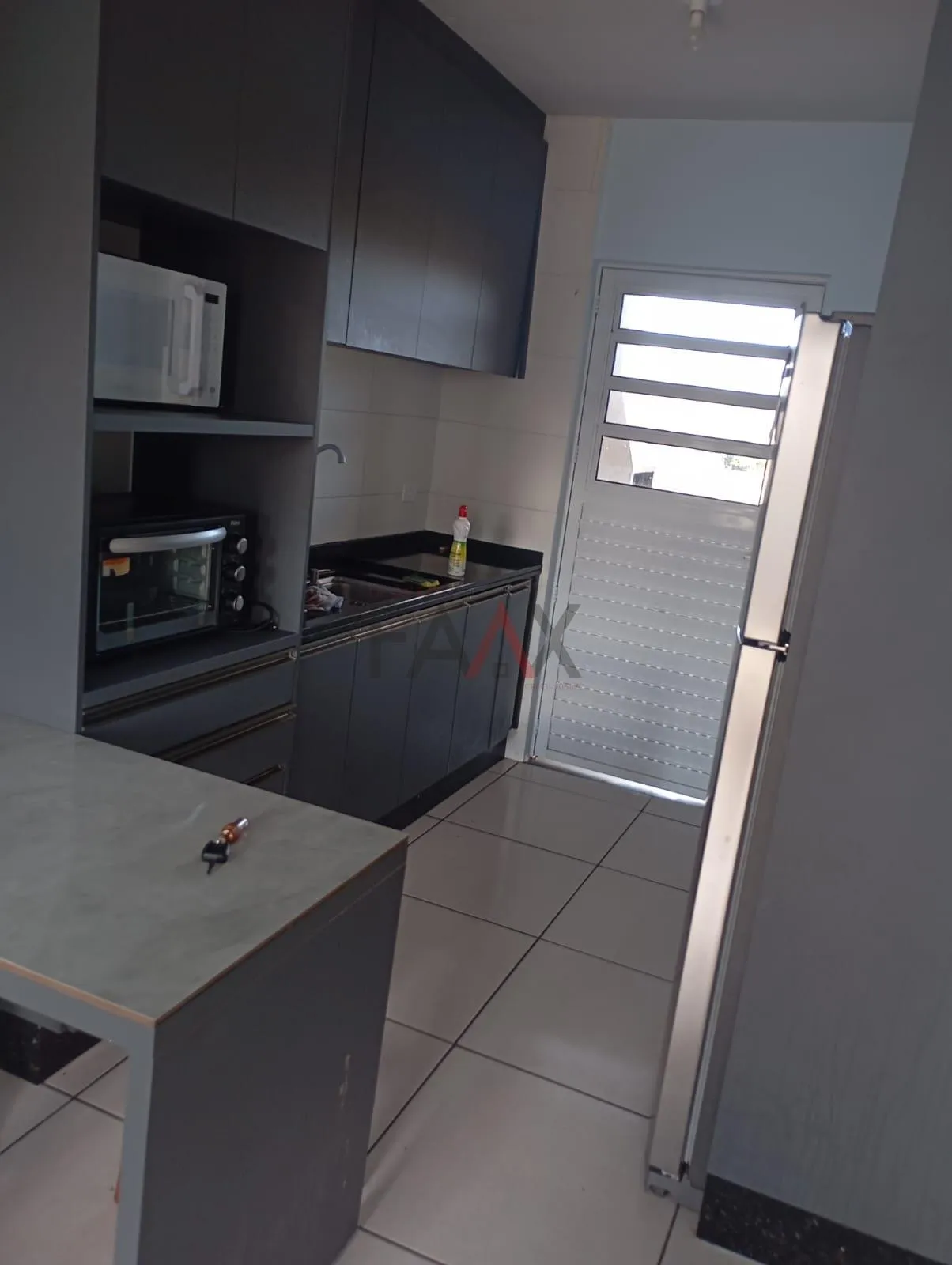 Imagem Casa de 47,99 m² à Venda em Bairro com Grande Potencial de Valorização