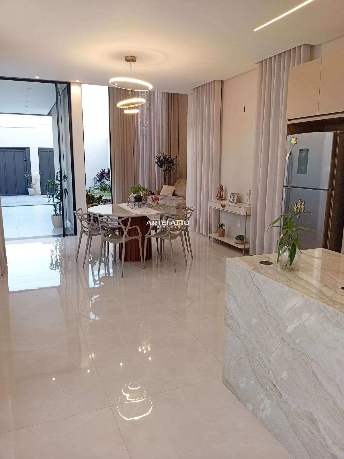 Imagem Casa à venda em Franca, Jardim Integração, com 3 quartos, 200m2