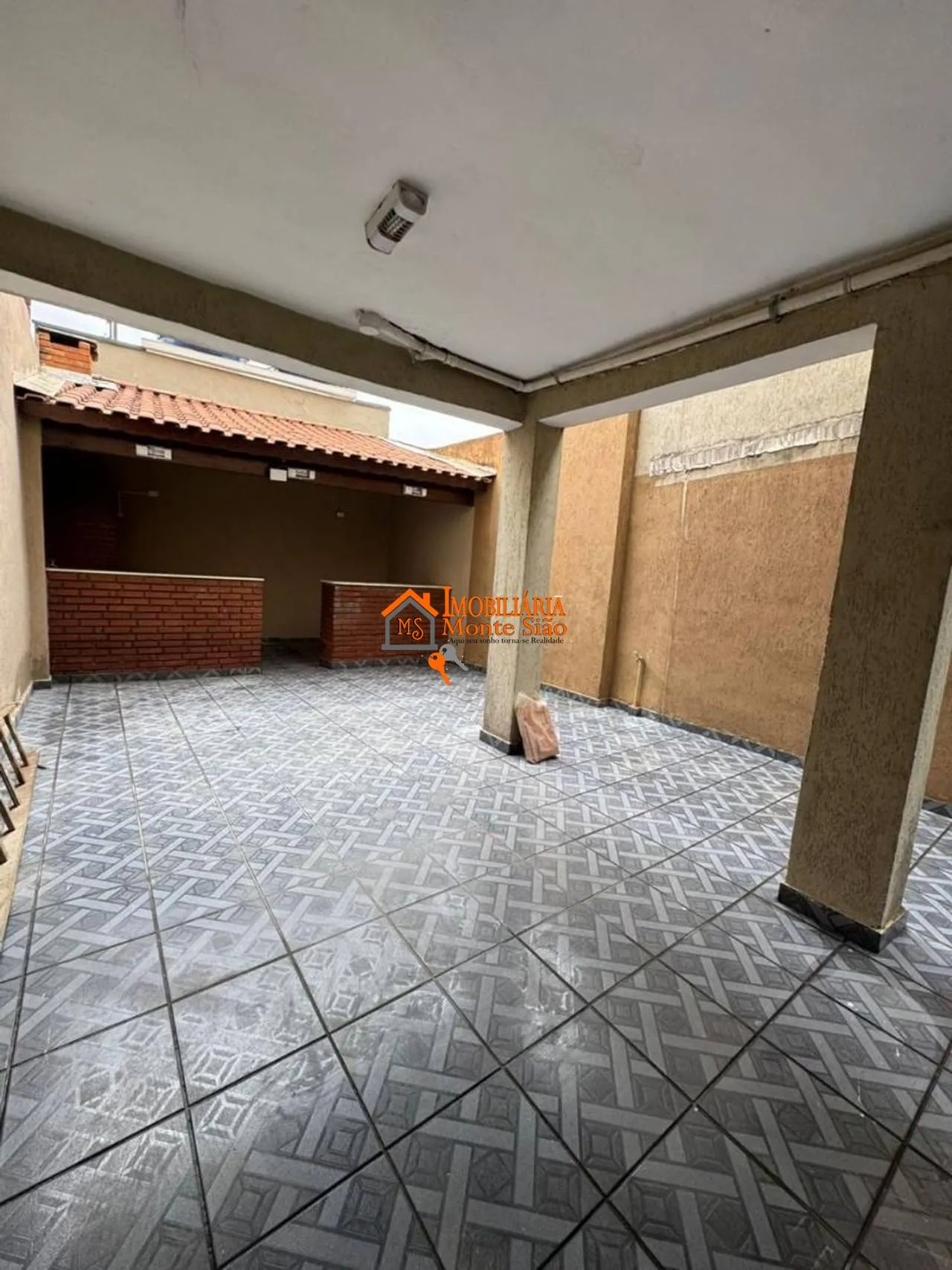 Imagem Sobrado com 3 dormitórios à venda, 147 m² por R$ 675.000,00 - Jardim Paraventi - Guarulhos/SP