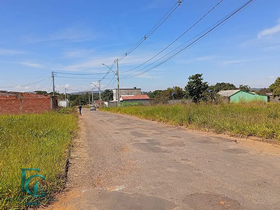 Imagem Lote à venda em Abadia de Goiás, Residencial, 381,00m²