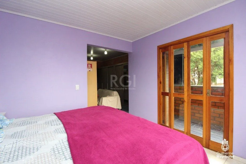 Imagem Casa para Venda - 220m², 2 dormitórios, sendo 2 suites, 3 vagas - Teresópolis
