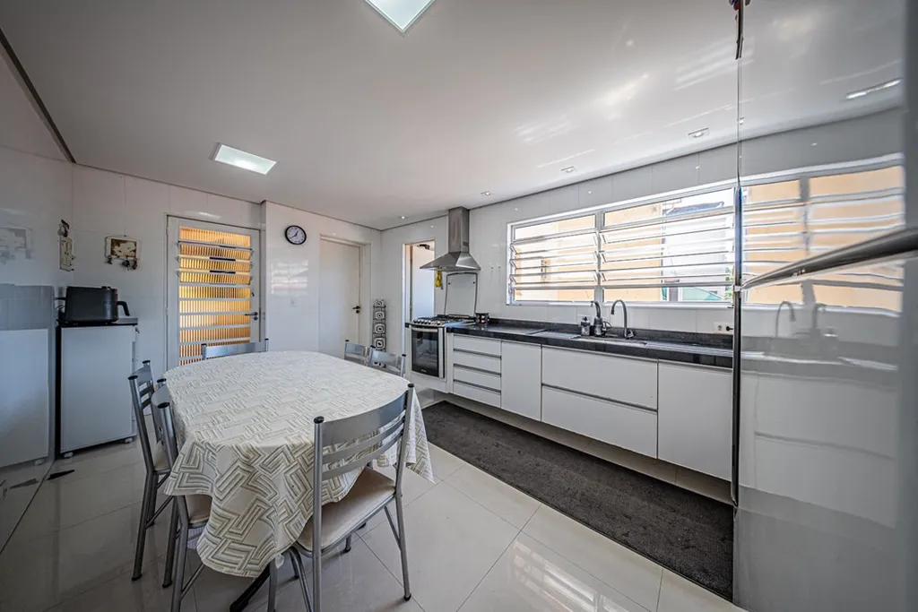 Imagem Casa à venda em São Paulo, Vila Mariana, com 6 quartos, 256.6m2
