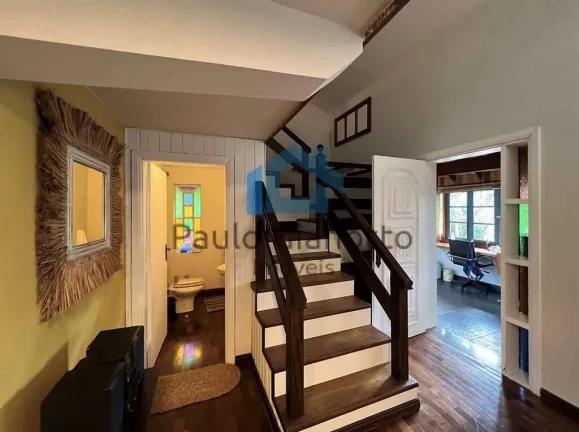 Imagem Imóvel de Alto Padrão (duas casas) Condomínio Fechado