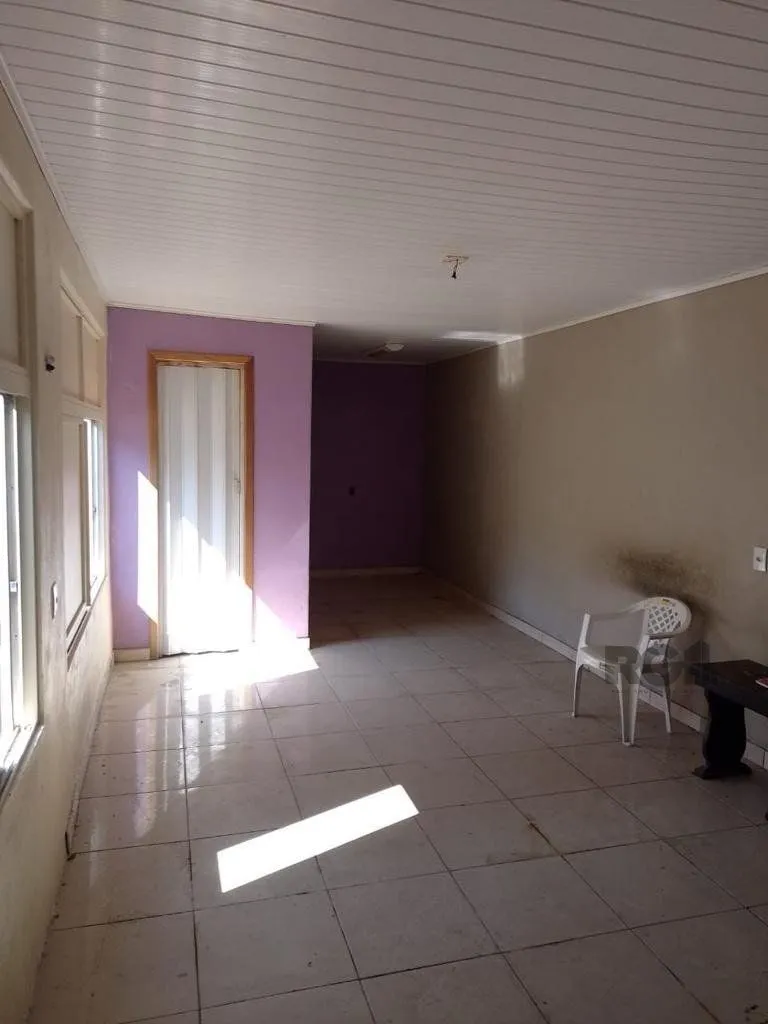 Imagem Casa 02 dormitórios, no bairro Parque Ipiranga, em Gravataí, RS.