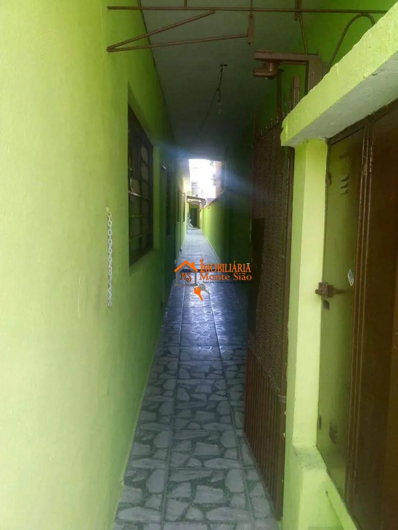 Imagem Casa com 7 dormitórios à venda, 260 m² por R$ 490.000,00 - Cidade Soberana - Guarulhos/SP