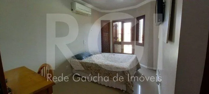 Imagem Casa 3 dormitórios à venda Espírito Santo Porto Alegre/RS