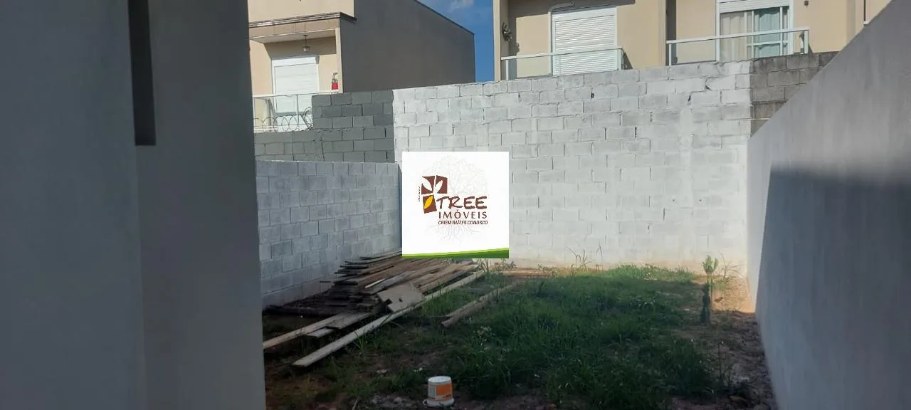 Imagem VENDA DE CASA TÉRREA EM JUNDIAPEBA, EM MOGI DAS CRUZES/SP, 182m² com 3 quartos, suíte, sala ampla, quintal gramado e garagem para 2 autos CONSULTE-NOS