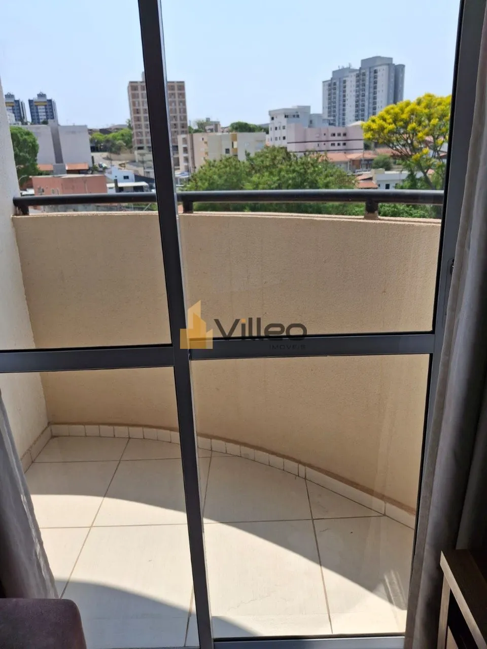 Imagem Descubra seu novo lar neste charmoso apartamento de 57 m², localizado no 3º andar do Edifício Can...