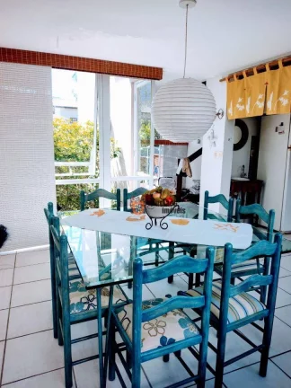 Imagem Sobrado com 3 dormitórios à venda, 158 m² por R$ 1.200.000 - Praia do Arrastão - São Sebastião/SP