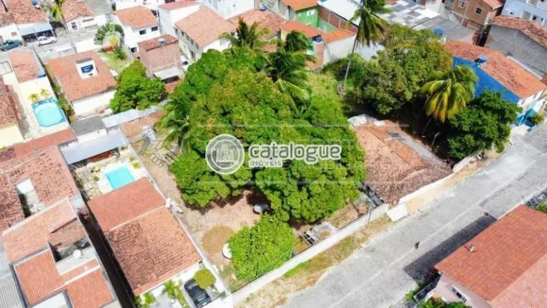 Terreno / Padrão na cidade de Parnamirim