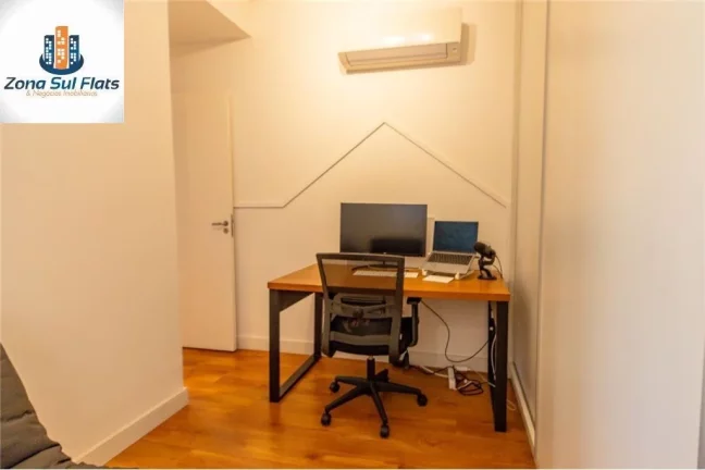 Imagem Apartamento à Venda Em Pinheiros Com 2 Dormitórios Sendo 1 Suíte e 2 Vagas - Varanda Gourmet