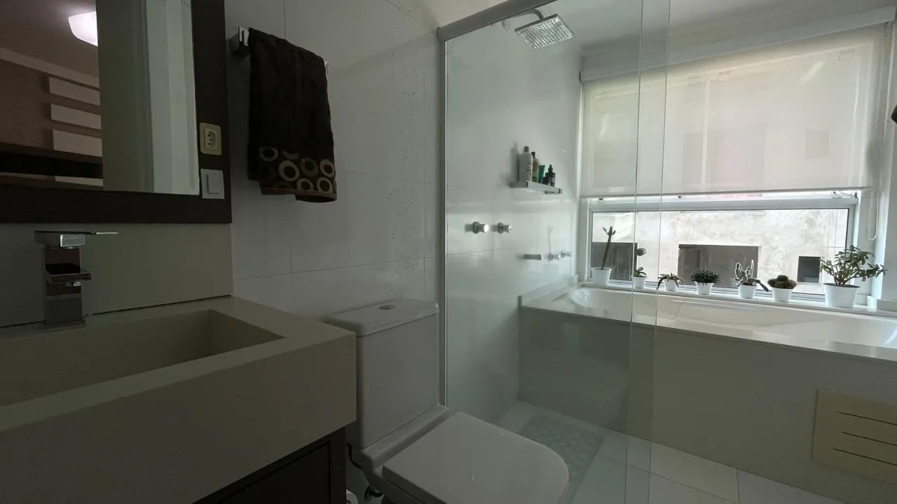 Imagem Apartamento à venda com 137.8m2 por R$ 2.300.000,00