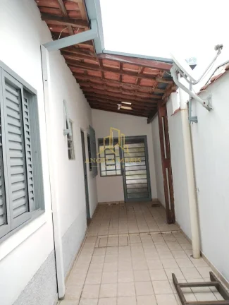 Imagem Casa 3 dormitórios ( 1 suíte), 2 vagas, Jd. Morumbi Sjc.
