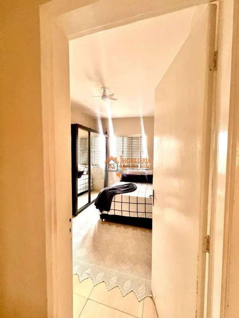 Imagem Casa com 3 dormitórios à venda, 125 m² por R$ 425.000,00 - Vila Zamataro - Guarulhos/SP