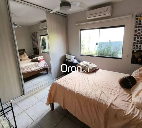 Imagem Casa à venda, 393 m² por R$ 1.300.000,00 - Parque Acalanto - Goiânia/GO