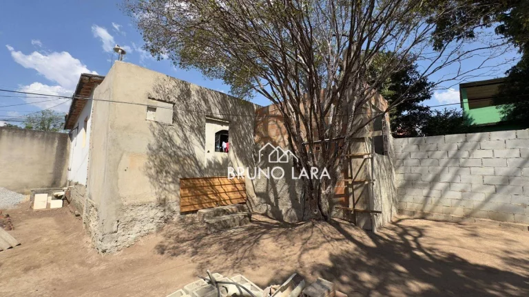 Imagem casa a venda em Betim MG / bairro Espírito Santo