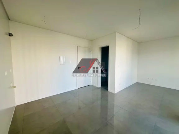 Imagem Apartamento Studio à venda no Edifício Gabardo, Bairro Capão Raso em Curitiba/PR.