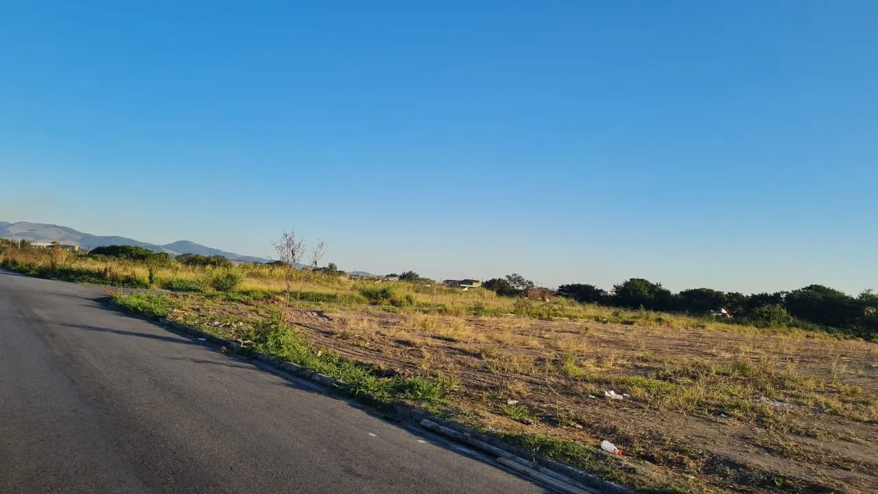 Imagem Terreno à venda 129.24M², Conjunto Habitacional Terra dos Ipês II (Fase II), Pindamonhangaba - SP