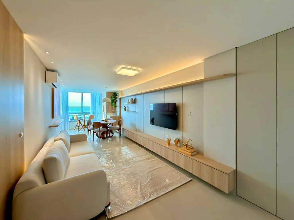 Foto do imóvel: Apartamento 2 Dormitórios - Bairro Zona Nova em Avenida Beira Mar