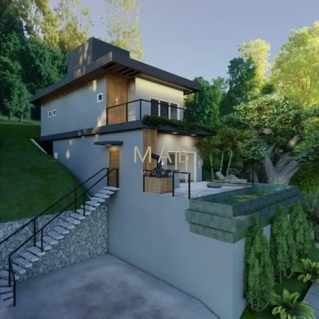Imagem Espetacular casa à venda em Florianópolis-SC, no bairro Ingleses! 3 quartos sendo 2 suítes, 3 salas, 4 banheiros, 3 vagas de garagem, 326,00m².