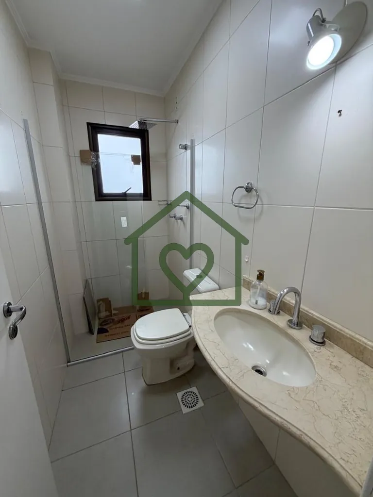 Imagem Vendo excelente apartamento semi mobiliado, poucos metros do Medplex, conta com 89 m² de área úti...