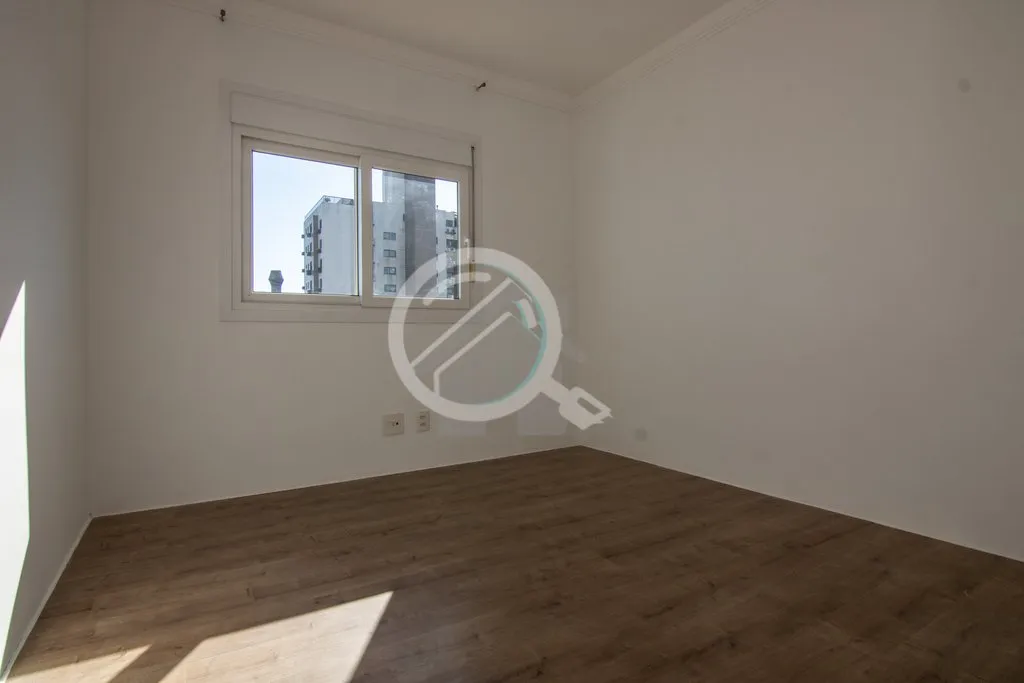 Imagem Excelente apartamento de 3 dormitórios com vista deslumbrante, andar alto com sol perfeito Norte/Oe...