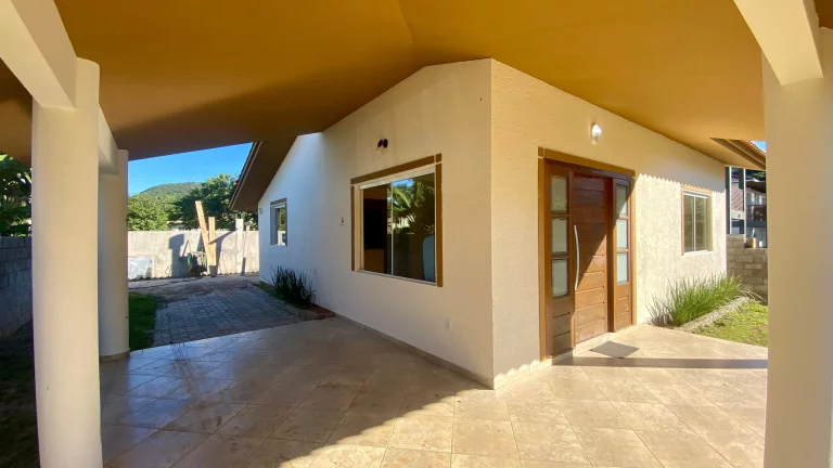 Imagem Casa à venda em Areias de Macacu, Garopaba-SC: 3 quartos, 140m² e muito conforto!