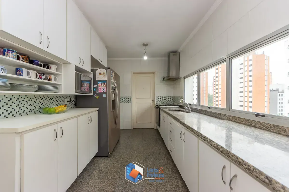 Imagem Apartamento para venda em Vila Suzana com 4 quartos, sendo 2 suítes, 199m²