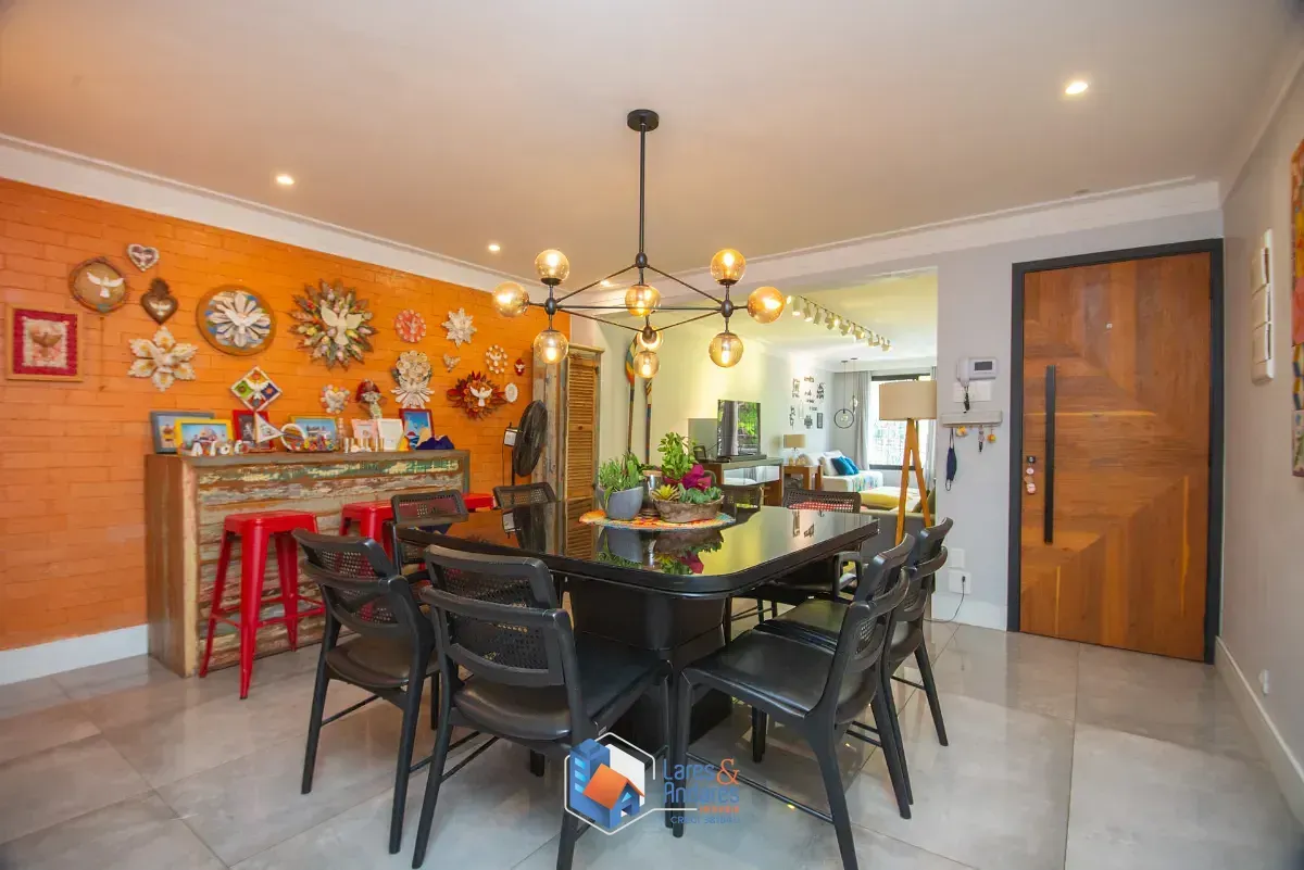Imagem Casa para venda em Jardim da Glória com 4 quartos, sendo 4 suítes, 250m²