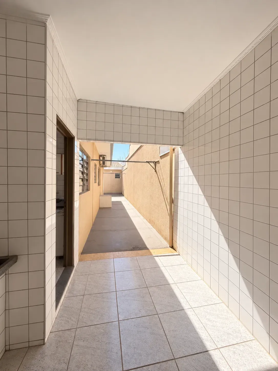 Foto do imóvel: Casa com 3 Quartos à Venda, 240 m² em Vila Curti