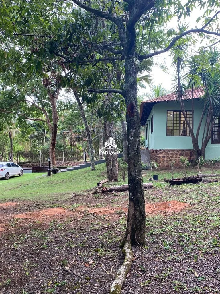 Imagem Casa com Amplo Terreno e Potencial para Pousada à Venda em Chapada dos Guimarães
