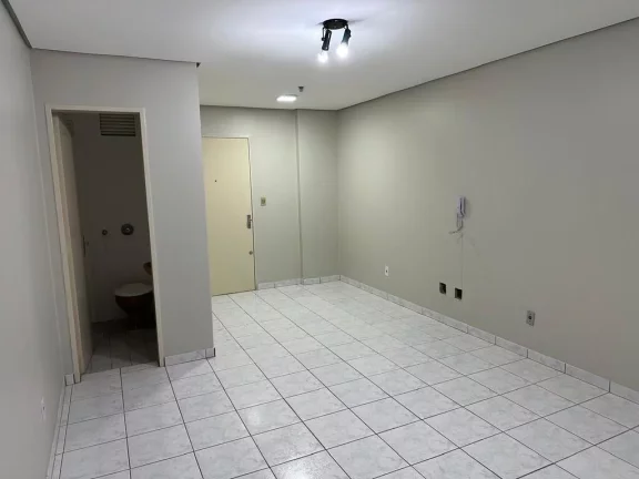 Imagem Sala para venda no bairro Azenha em Porto Alegre