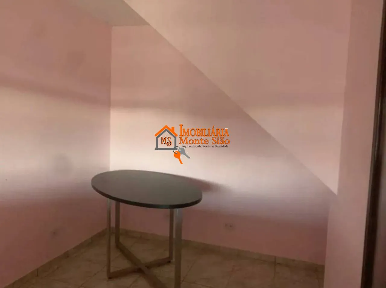 Imagem Sobrado com 5 dormitórios à venda, 250 m² por R$ 583.000,00 - Vila Carmela I - Guarulhos/SP