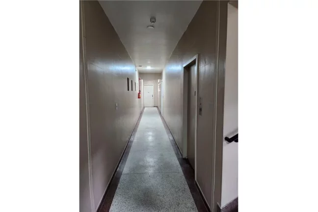 Imagem Apartamento para venda no bairro Centro Histórico em Porto Alegre
