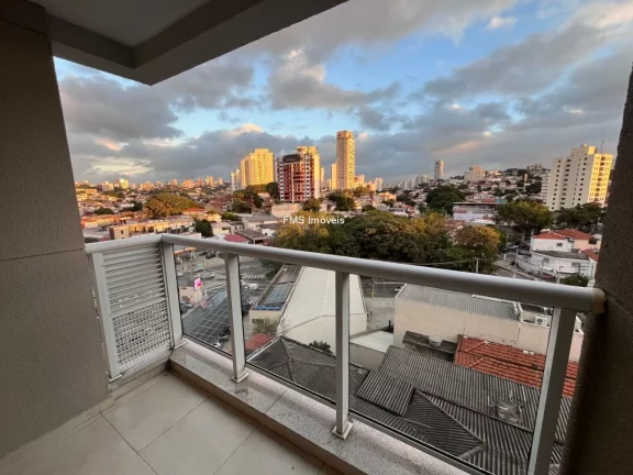 Imagem Apartamento à venda na Lapa, com 2 quartos sendo1 suíte, 2 banheiros, 1 vaga, 54m² de área.