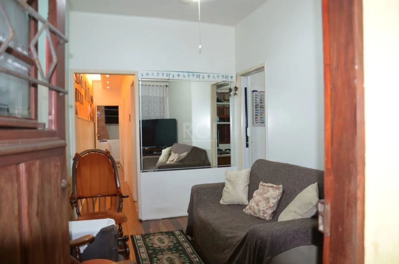 Imagem Casa para Venda - 57.9m², 2 dormitórios, 1 vaga - Higienópolis