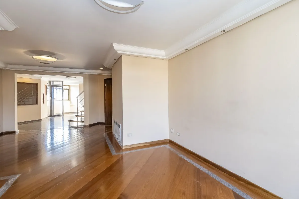 Imagem Cobertura no Juvevê.4 dormitórios. Triplex. 360 m2. Linda!