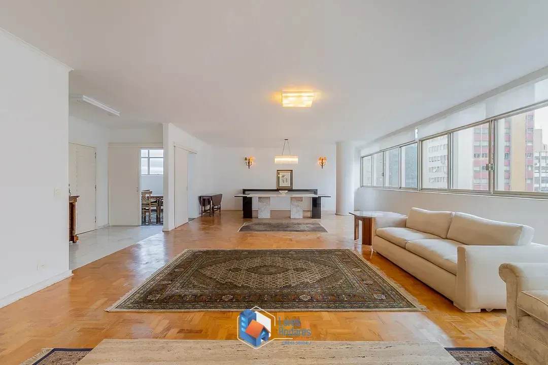 Foto do imóvel Apartamento para venda em Santa Cecília com 3 quartos, sendo 1 suíte, 272m² em Rua Doutor Gabriel dos Santos