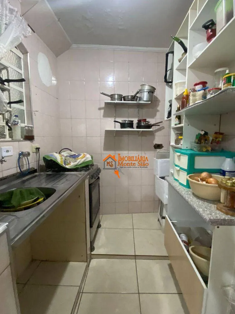 Imagem Oportunidade Única! Casa Térrea com 3 Quartos, Suíte e Quartos Extras em Localização Privilegiada em Guarulhos!