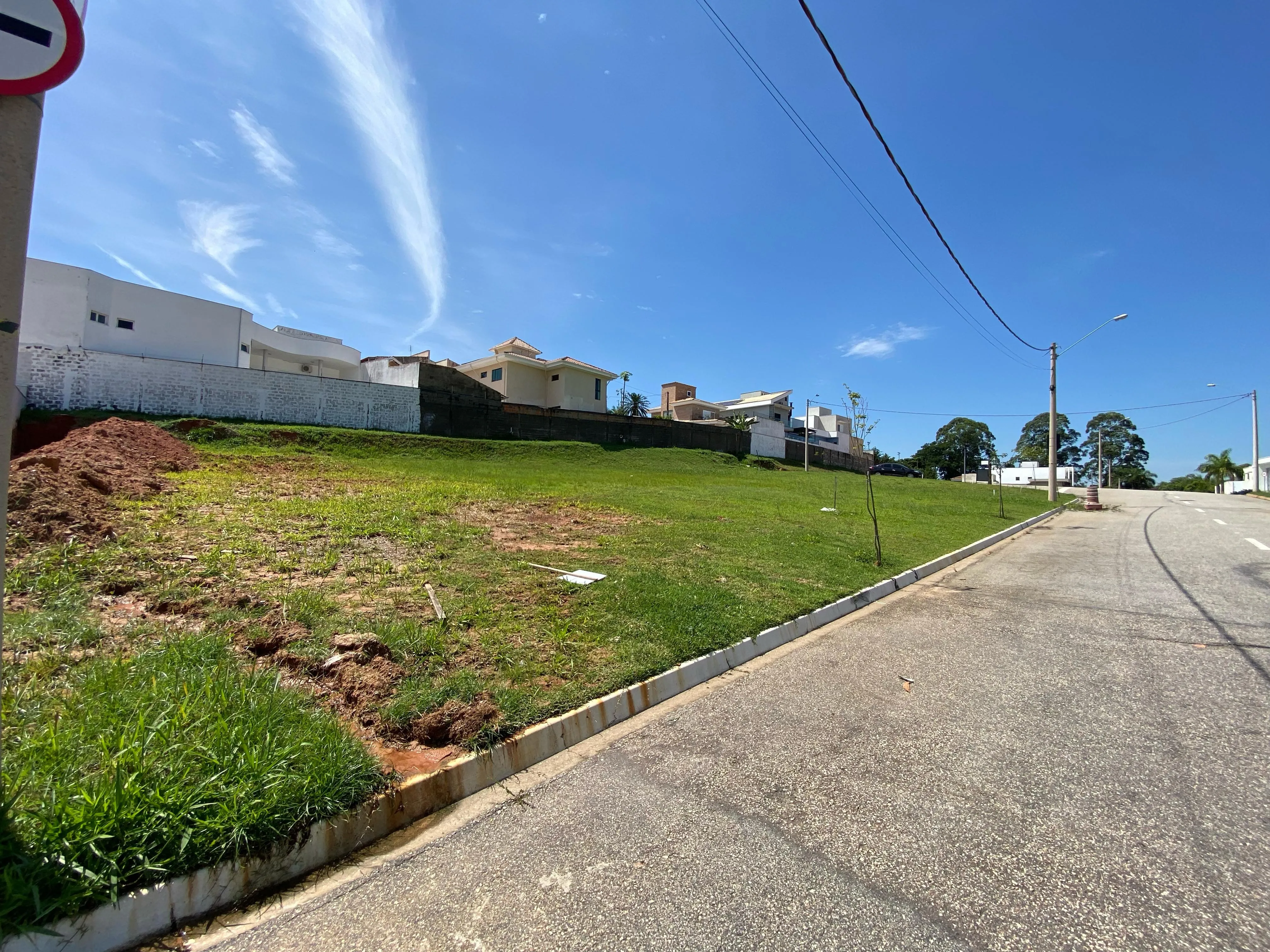 Imagem Terreno dos Seus Sonhos no Residencial Jardim Bouganville