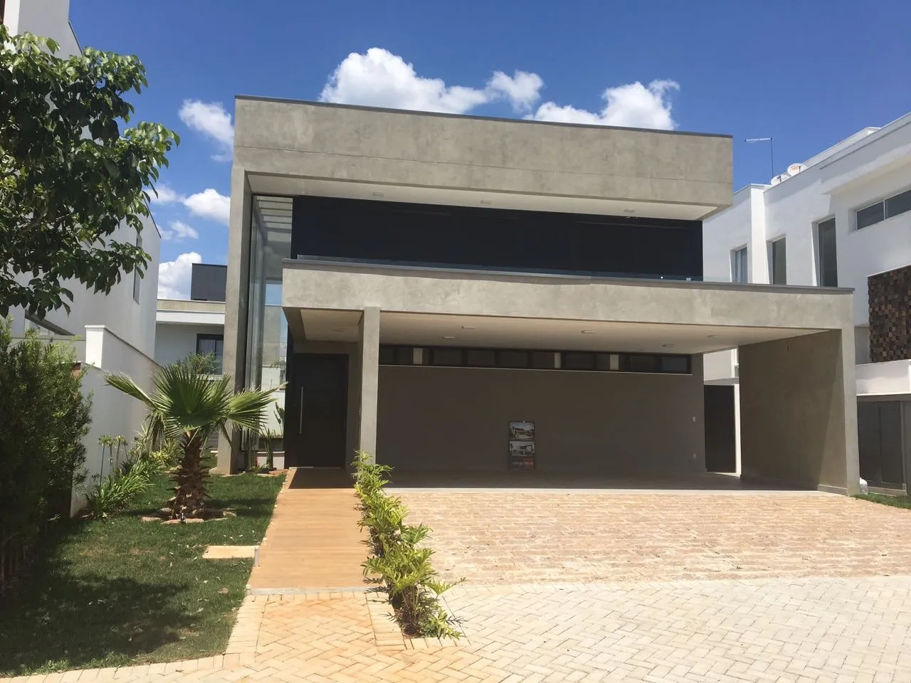 Foto do imóvel Luxuosa Residência com 4 Suítes e Área Gourmet Integrada à Venda em Alphaville Nova Esplanada 1 em ALPHAVILLE NOVA ESPLANADA, VOTORANTIM - SP