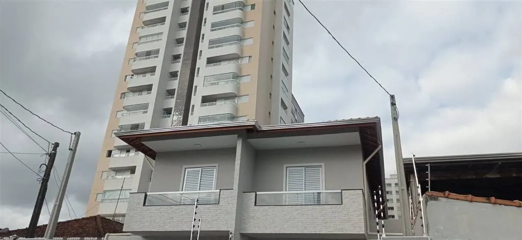Imagem SOBRADO ALTO PADRAO COM PISCINA NA GUILHERMINA!!!