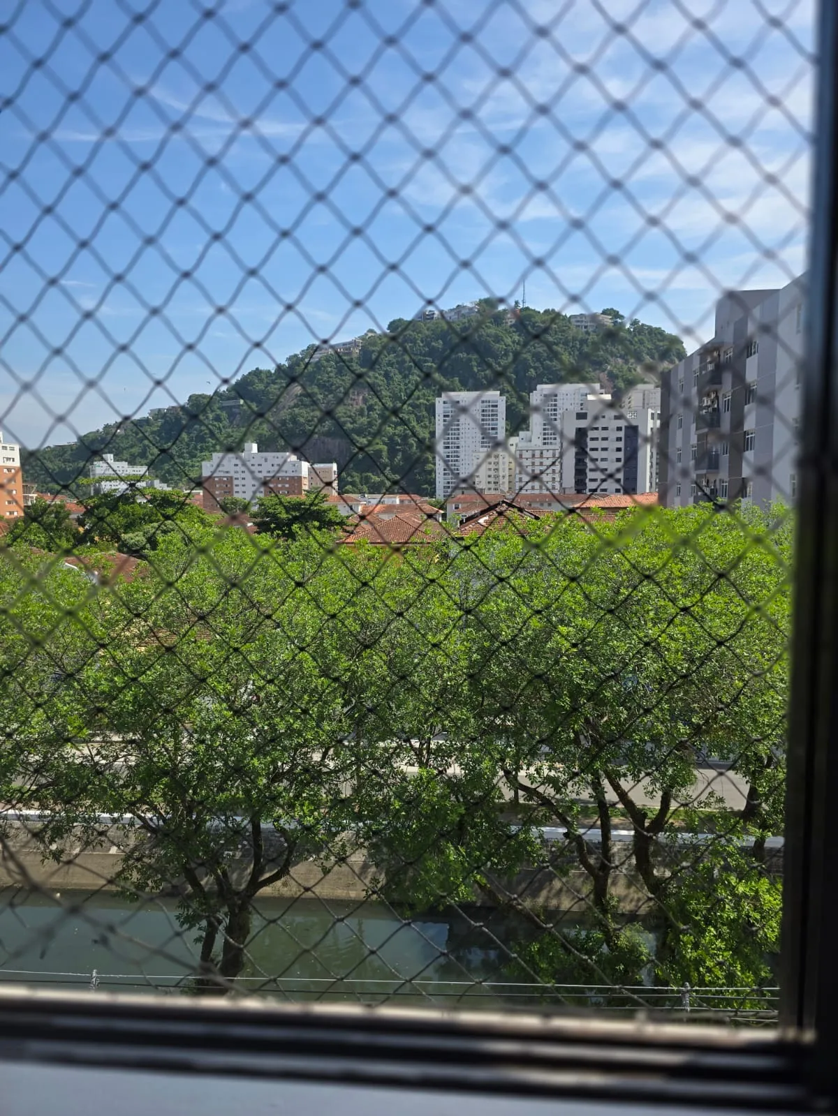Imagem Imperdível apartamento à venda em Santos-SP, bairro Campo Grande! 3 quartos, 1 suíte, 1 sala, 2 banheiros, 1 vaga de garagem, 182,00m² de área.
