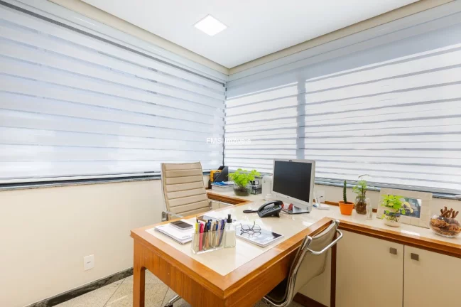 Imagem Conjunto Comercial à Venda ou Locação no Itaim Bibi.