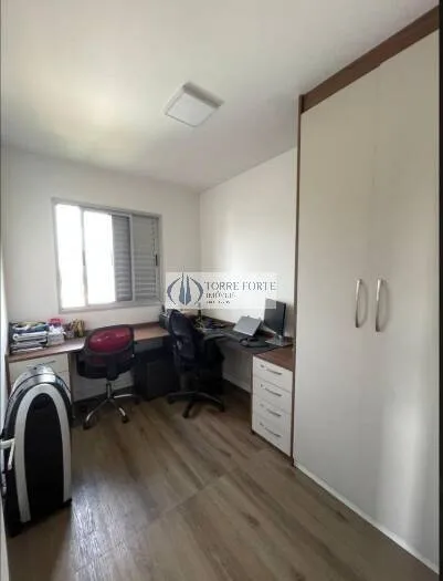 Imagem Apartamento com 3 dormitorios 1 suite 1 vaga , varanda no Tatuape .