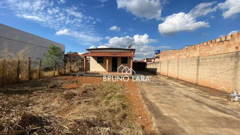 Imagem Casa com 4 dormitórios para alugar, 160 m² por R$ 4.400,00/mês - Cidade Clube Residencial - Igarapé/MG