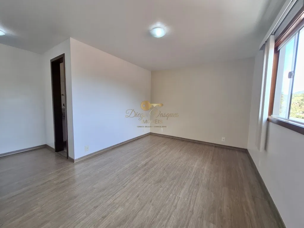 Imagem Casa em Condomínio para Venda em Teresópolis / RJ no bairro Albuquerque