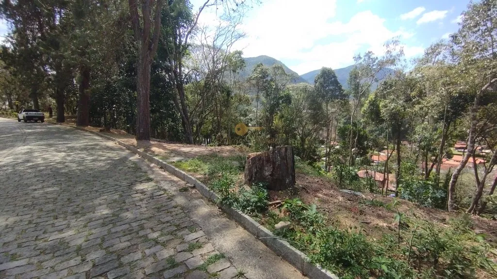 Imagem Terreno em Condomínio para Venda em Teresópolis / RJ no bairro Green Valley