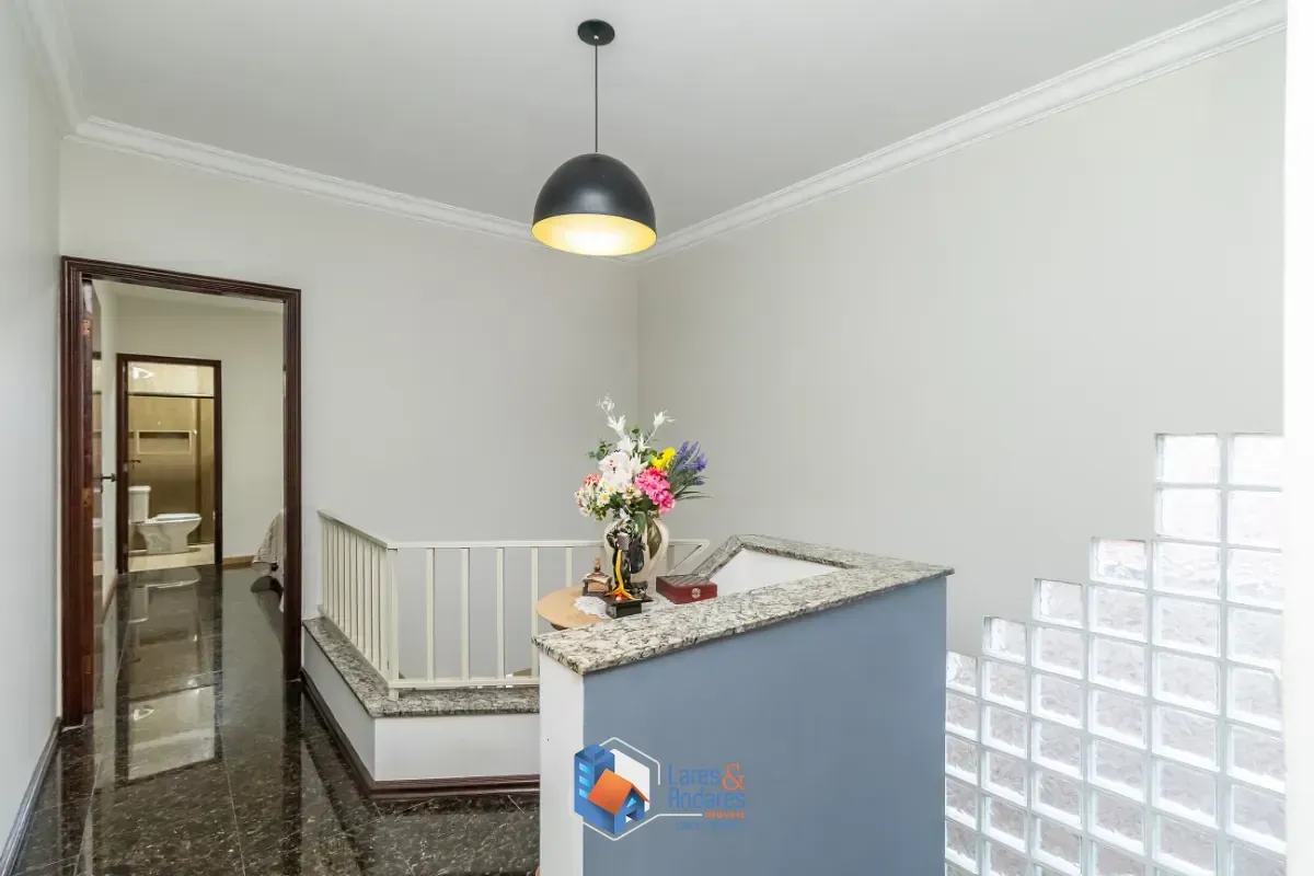 Imagem Sobrado para venda em Vila Lúcia com 3 quartos, sendo 1 suíte, 171m²