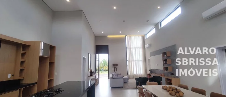 Imagem Linda casa com 4 sítes no Condomínio Parque Xapada Ytu: - 1000m2.at 415m2.ac